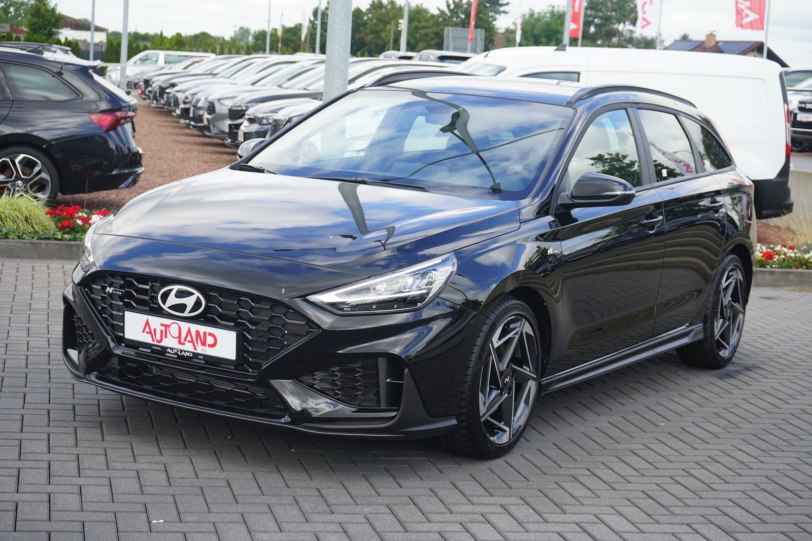 Hyundai i30 Kombi 1.6 T-GDI N-Line Aut. LED Navi Kamera imagem 2