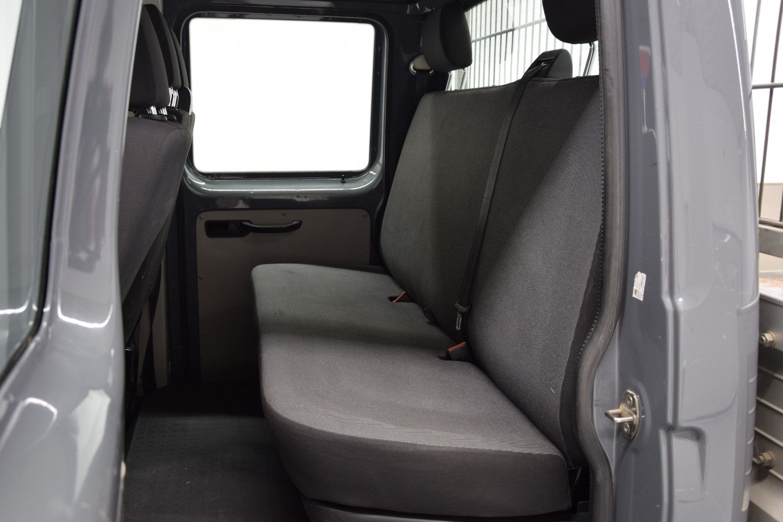 Fahrzeugabbildung Volkswagen T6 Transporter Pritsche Doppelkabine