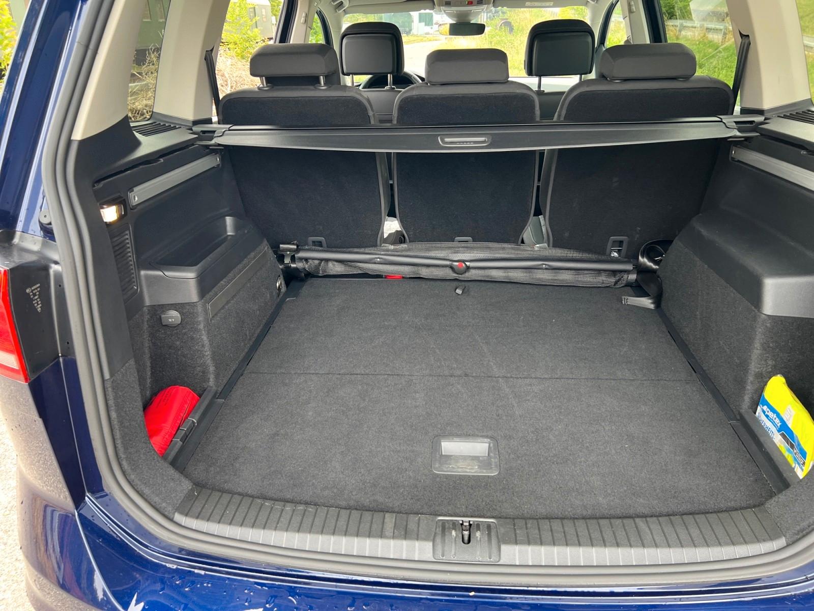Volkswagen Touran 2.0TDI Highline DSG LED ACC NAV eHeck SHZ, миниатюра 16