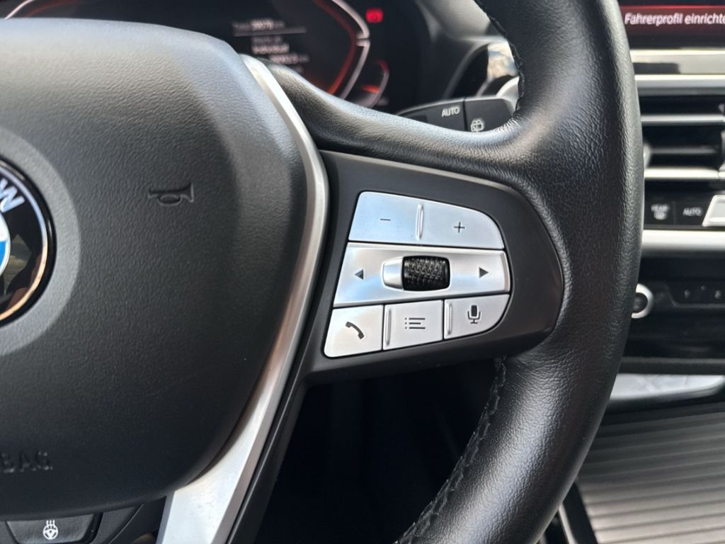 BMW X3 xDrive20i Park-Assistent AHK ACC Lenkradheizu foto 16