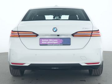 BMW 520 - 7