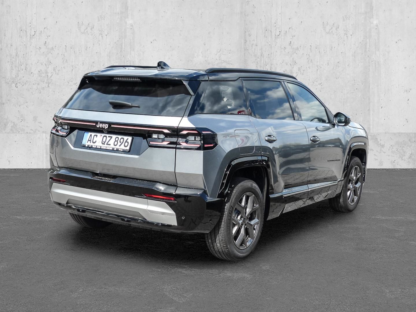 Jeep Compass e-Hybrid-First Edition Sicherheits-Paket imagem 2