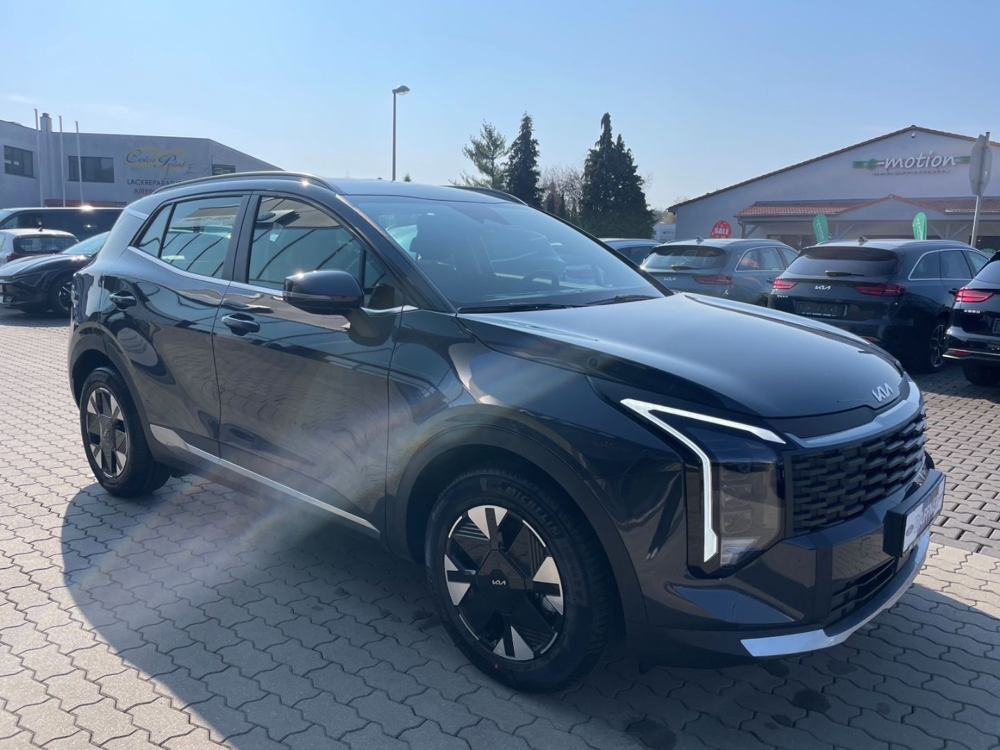 Fahrzeugabbildung Kia Sportage Vision PDC v&h SpurhaltAss Verkehrszeic