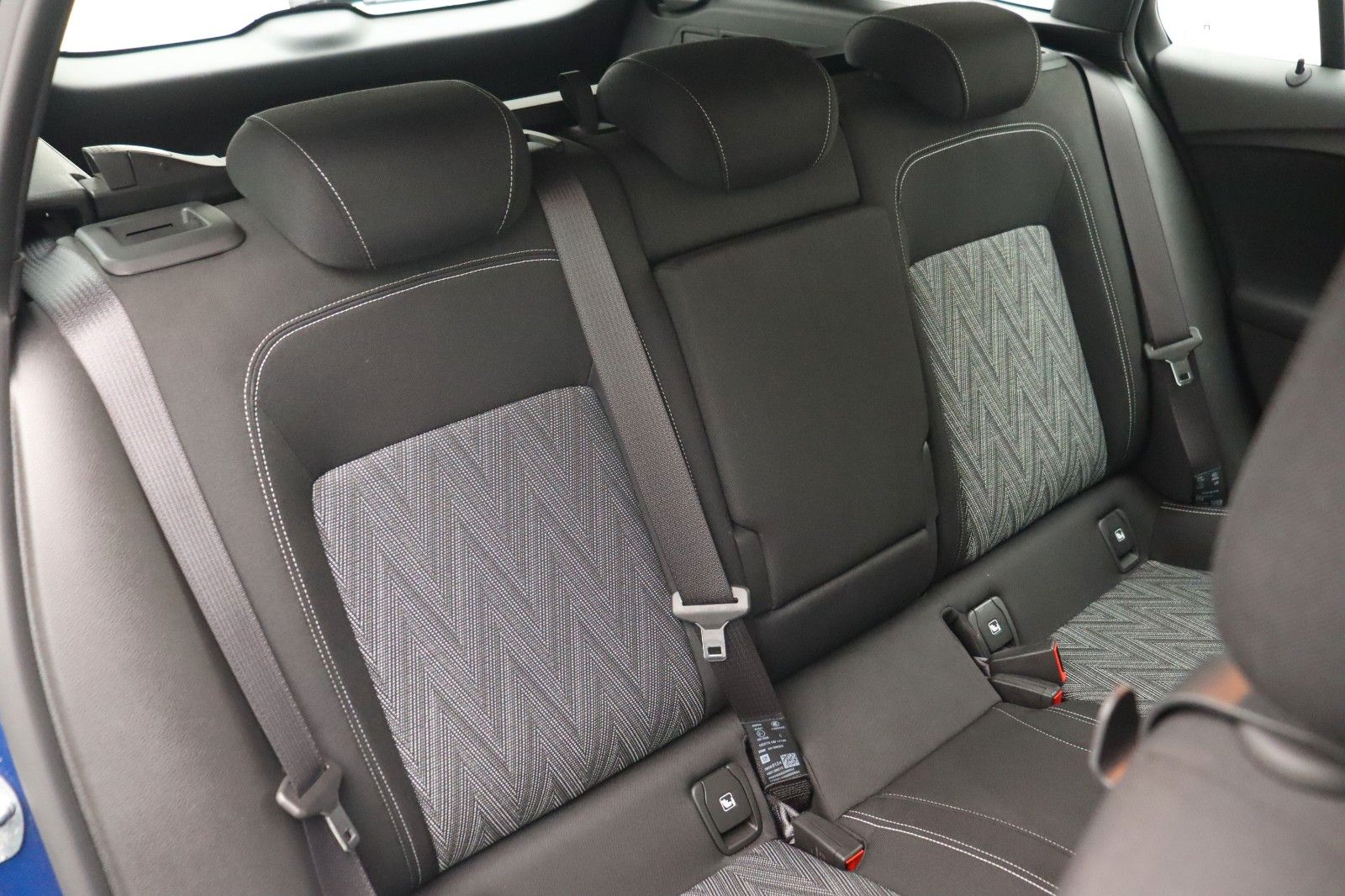 Fahrzeugabbildung Opel Astra K 1.5 Sports Tourer Opel 2020 NAVI LED AHK