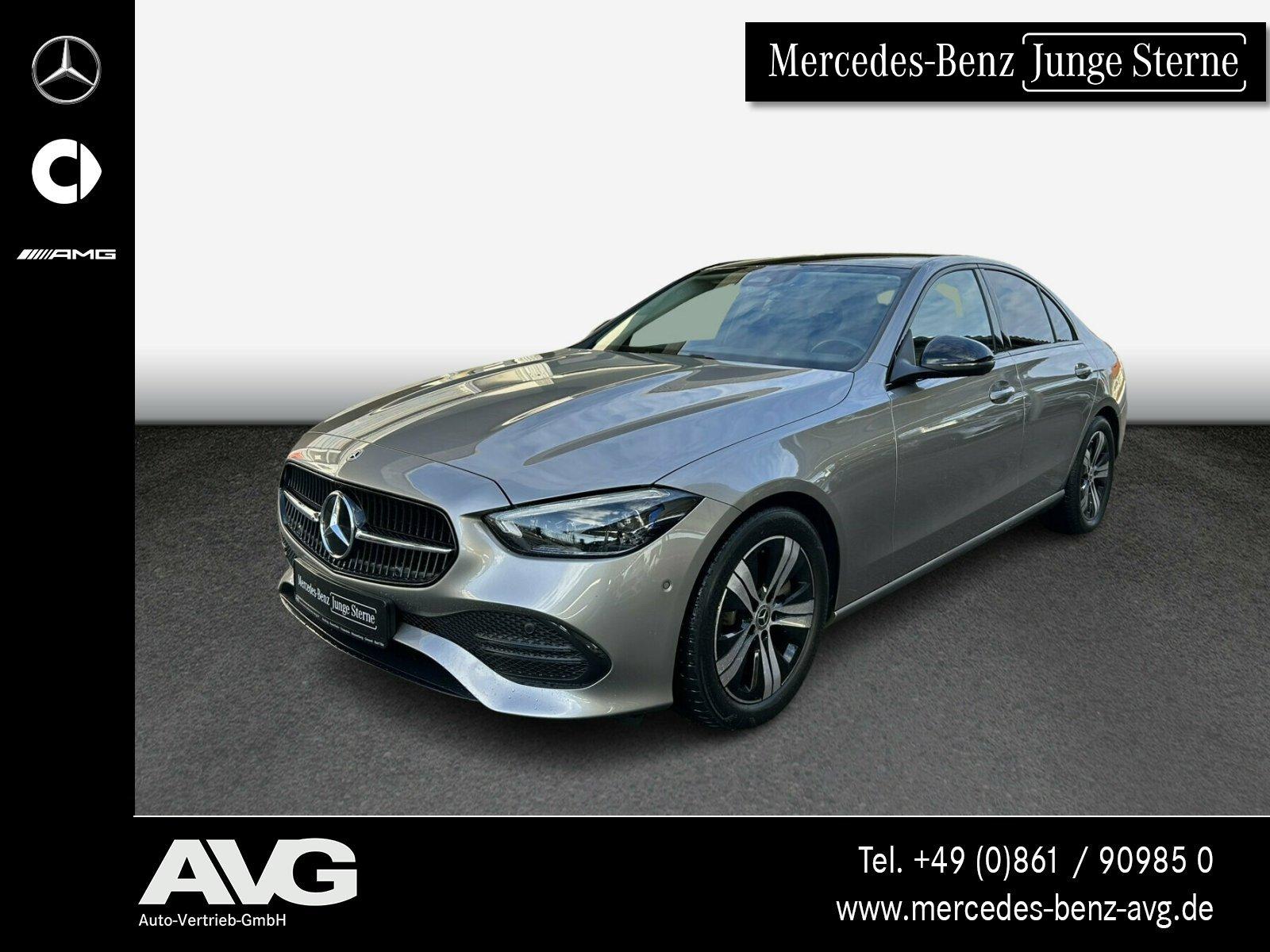 Mercedes-Benz C 300 4M Avantgarde AHK Pano DIGITAL Night RF