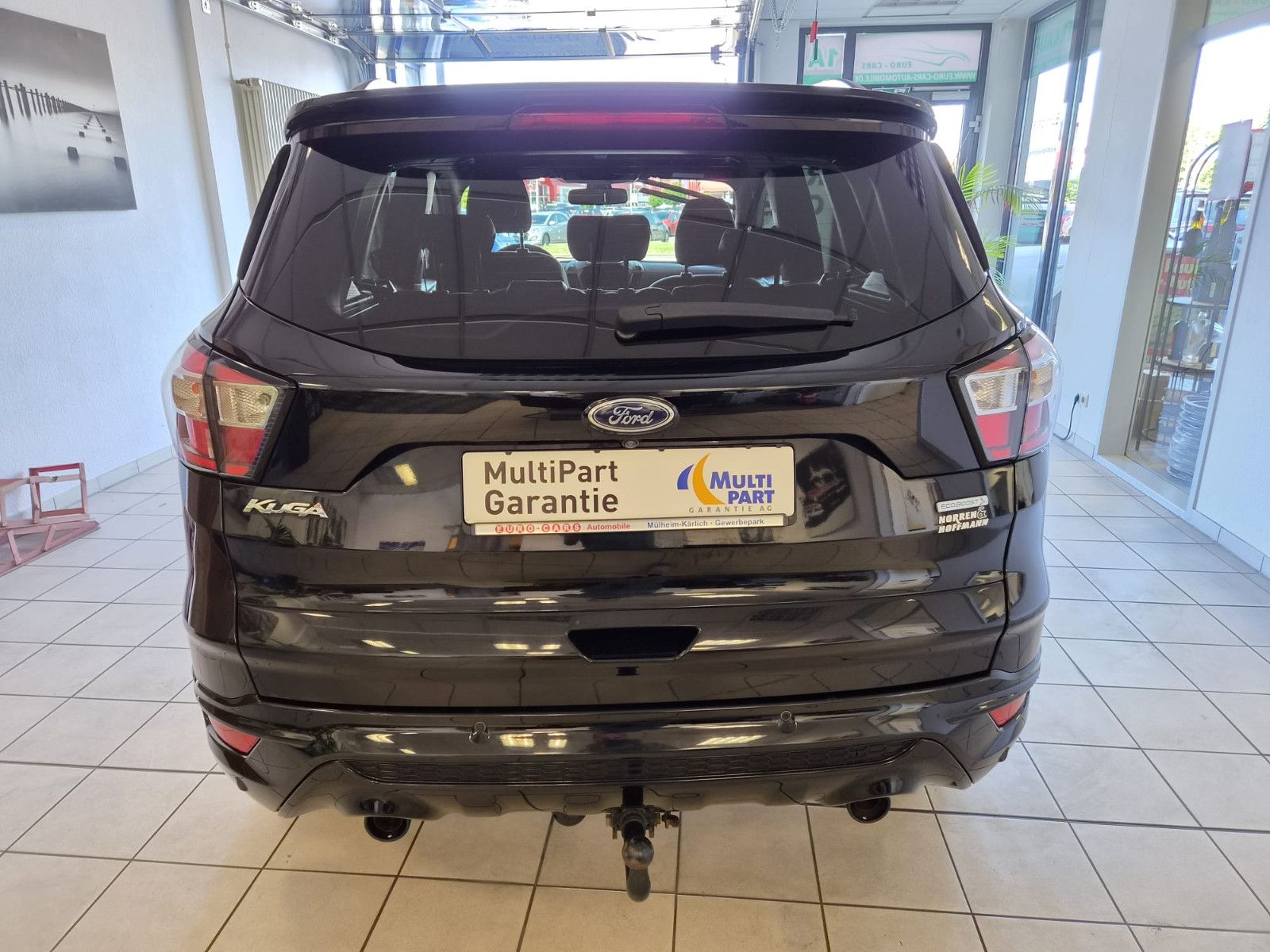 Fahrzeugabbildung Ford Kuga ST-Line/Xenon/GARANTIE/1. HAND