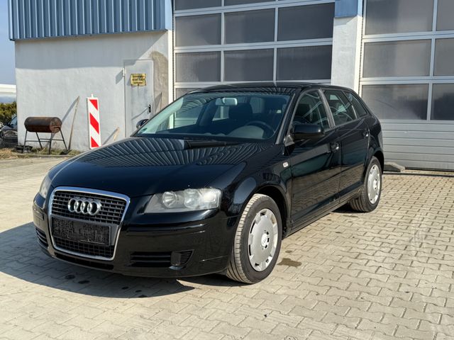 Audi A3 Sportback 1.6 Attraction