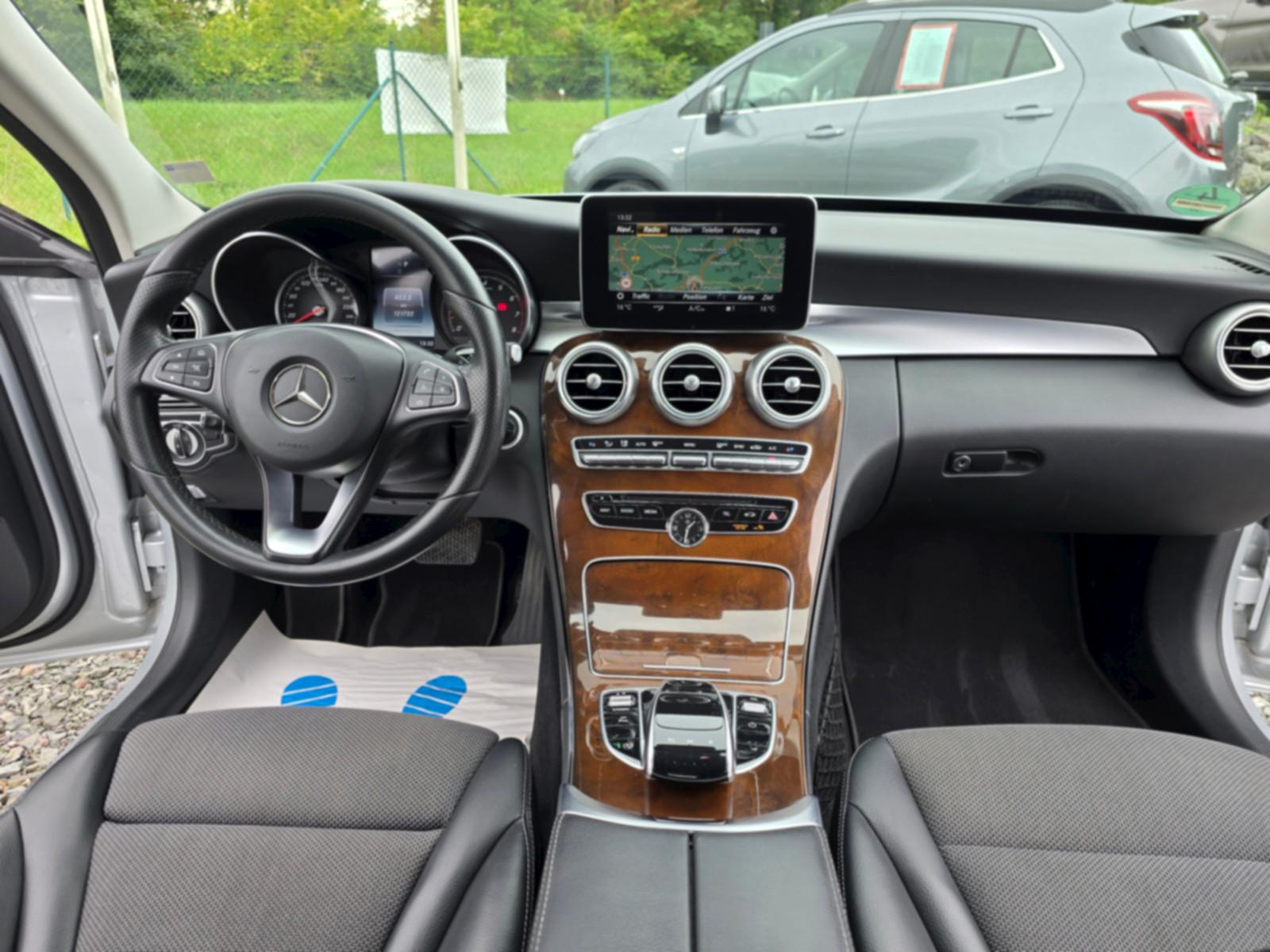 Mercedes-Benz C 180 CGI Avantgarde*Scheckheftgepflegt*