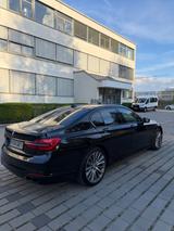 BMW 730d xDrive -Soft-Close/Massagefunktion  - BMW 730 Gebrauchtwagen in München