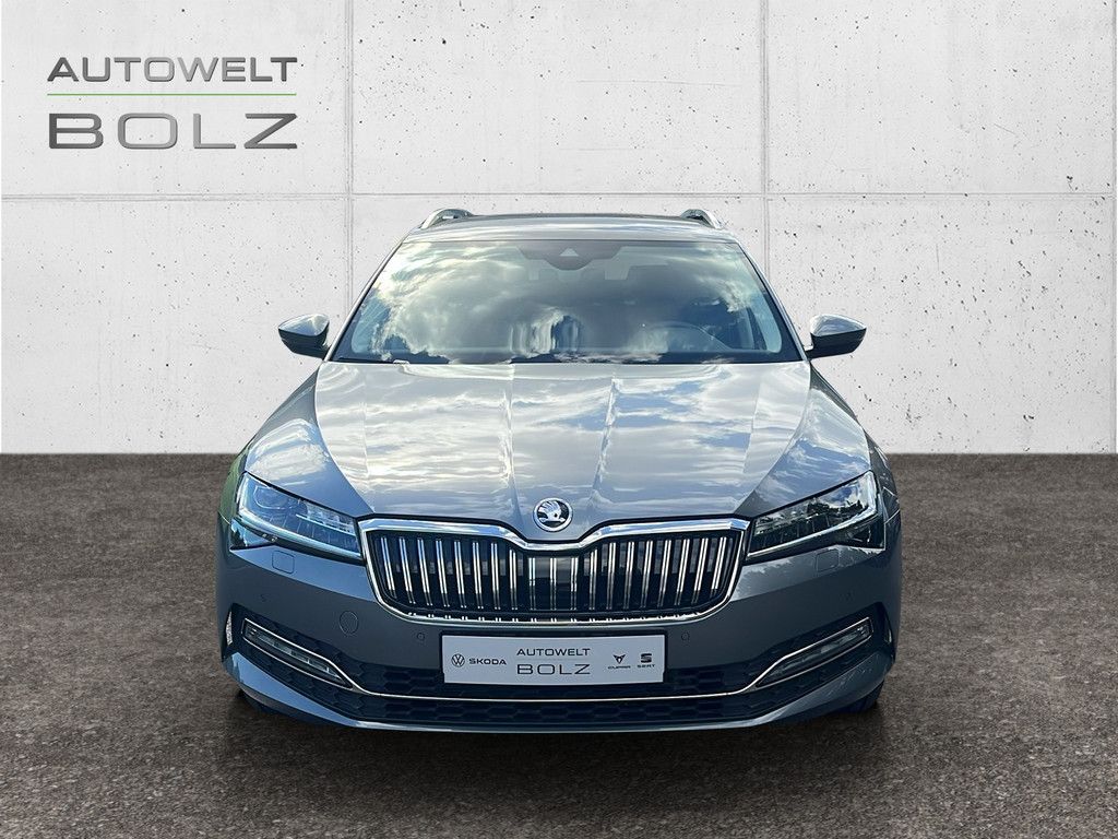 Skoda Superb Combi 2.0 TDI Style ACC MATRIX-LED KAMERA imagem 3