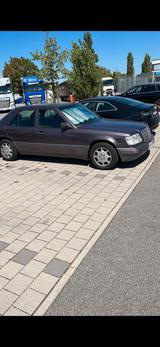 Mercedes-Benz W 124 E 300 Diesel - gebrauchte Mercedes-Benz E 300 aus dem Jahr 1994