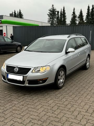 Volkswagen Passat Trendline 4Motion ~ SHZ ~ Klima ~ AHK