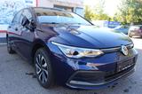 Volkswagen Golf VIII Lim. Active - mit Diesel-Antrieb: Blau, Spurhalteassistent, Limousine