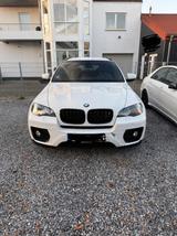 BMW X6 xDrive40d - - BMW X6 in Aachen
