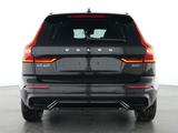 Volvo XC60 B5 Ultra Dark AWD - Volvo XC60: Ultra Dark