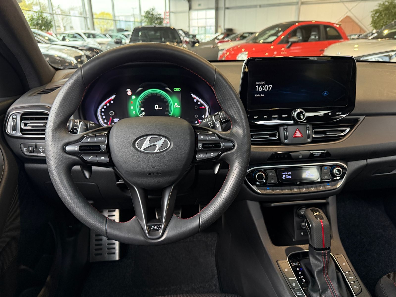 Fahrzeugabbildung Hyundai i30 N Line Mild-Hybrid PANO LED NAVI