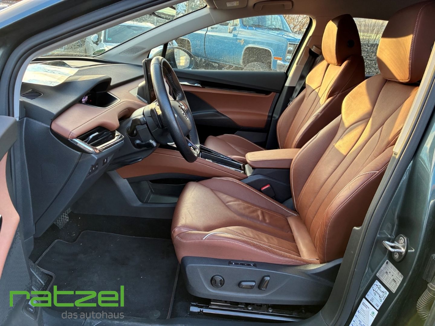 Fahrzeugabbildung SKODA Enyaq 80 ecoSuite iV 150 Navi Kamera Elektr. Hec