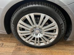 MERCEDES-BENZ E 200 CGI / NUR 54.tKM / GARANTIE / 2.HD MERCEDES-BENZ E 200 CGI / NUR 54.tKM / GARANTIE / 2.HD