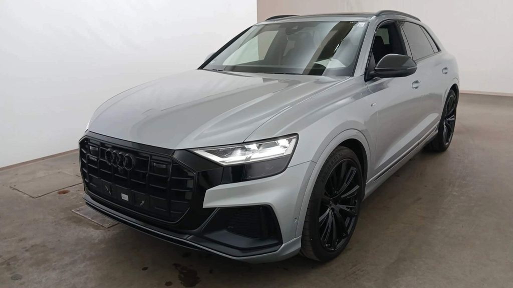 Image of Audi Q8