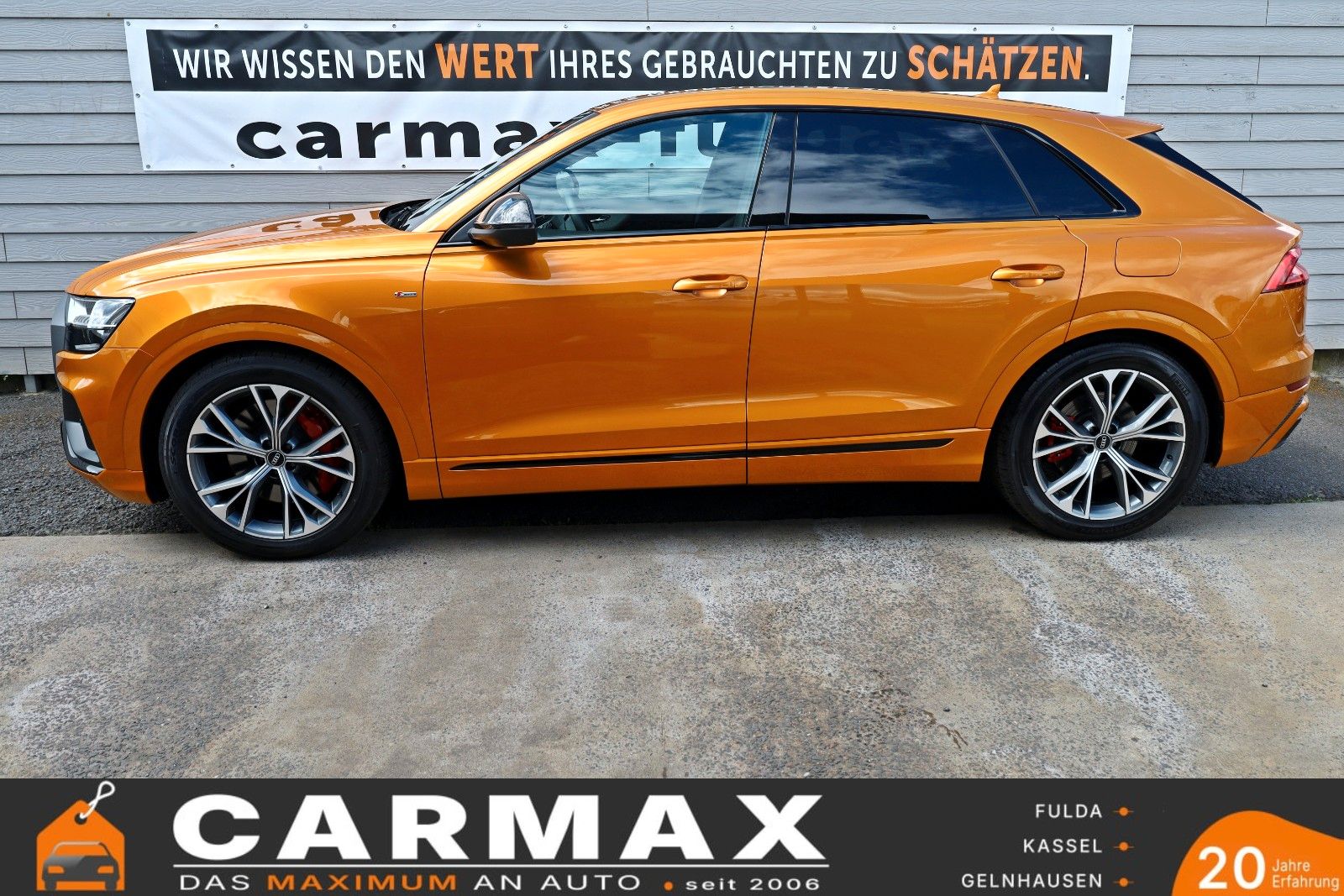 Fahrzeugabbildung Audi Q8 60 TFSI e quattro,S Line,Matrix, CarPlay, 21"