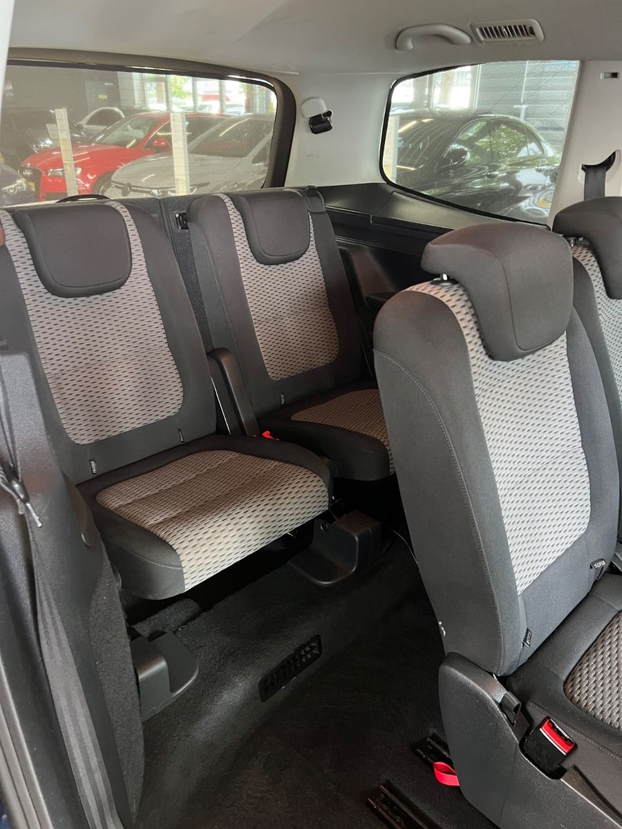 Fahrzeugabbildung Volkswagen Sharan 2.0 TDI BMT*CARPLAY*RÜCKFAHRKAMERA*7.SITZ