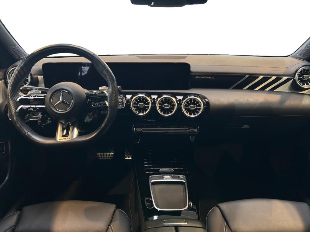 Mercedes-Benz AMG CLA 35 4matic Shooting Brake AMG+MBUX+Night