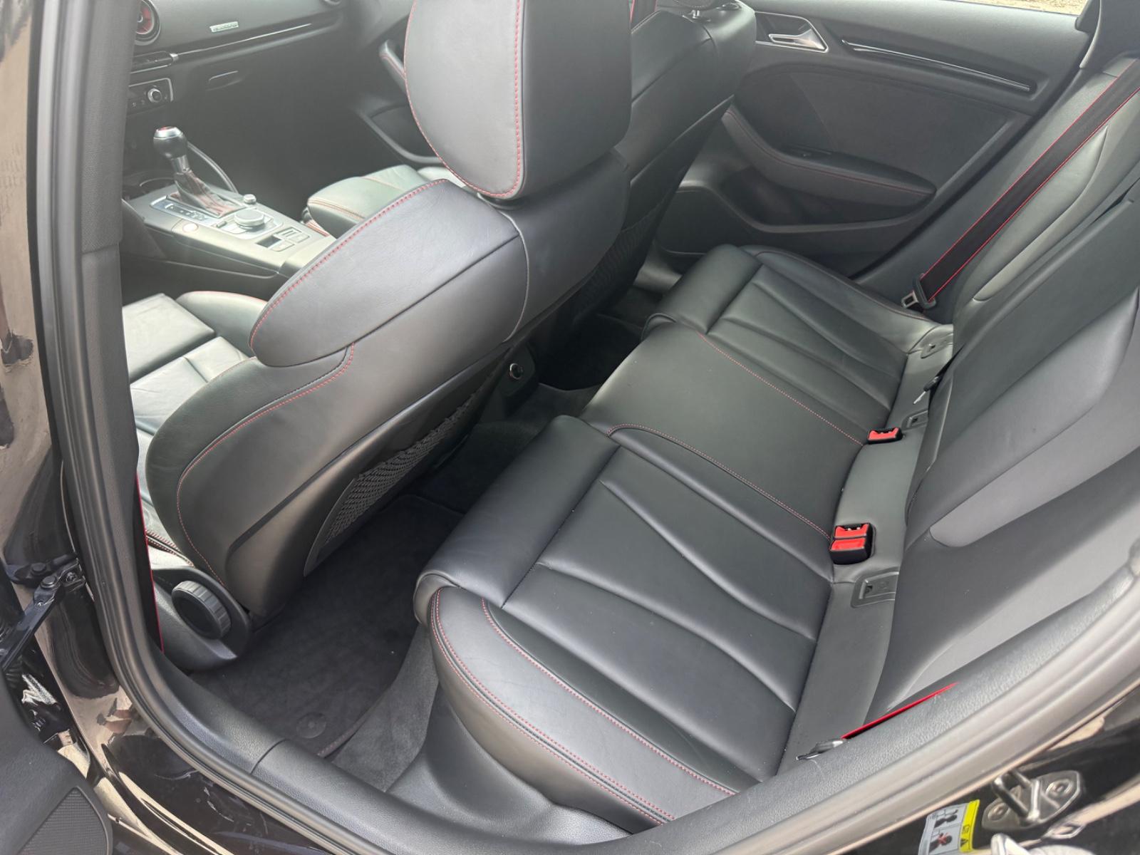 Audi RS3 Sportback 2.5 TFSI 367 ch BVA quattro / Toit panoramique / Magnetic Ride / Cuir Nappa / Jantes 19"