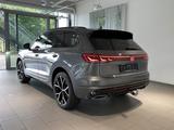 Volkswagen Touareg R-Line 3,0 TDI 4M +PANODACH+BLACK STYLE - VW Touareg Gebrauchtwagen in Hannover