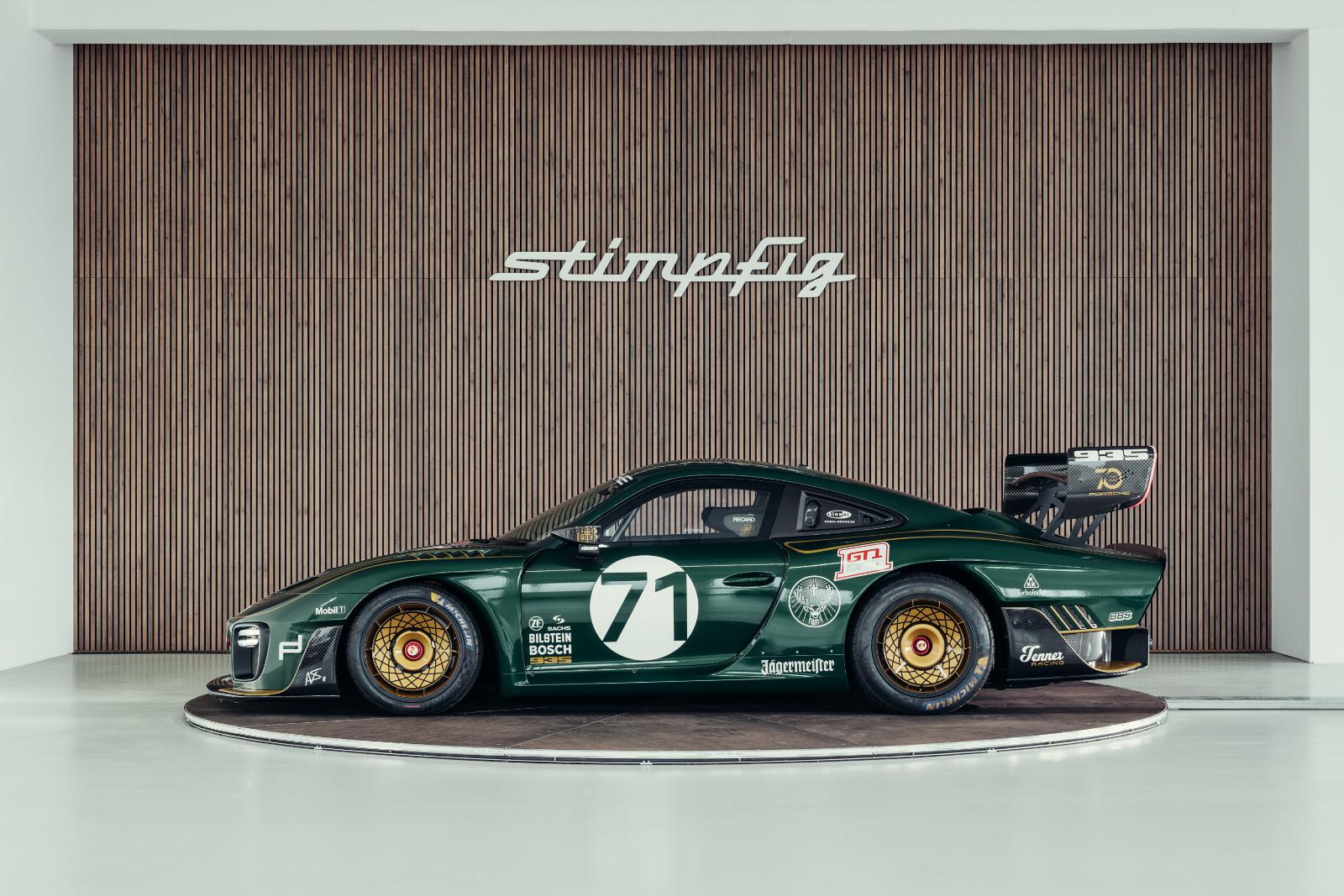 Porsche 935 (991.2) Rennwagen,  Jägermeister, 1 of 77