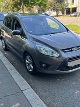 Ford Grand Automatisch - Ford Grand C-Max in Stuttgart