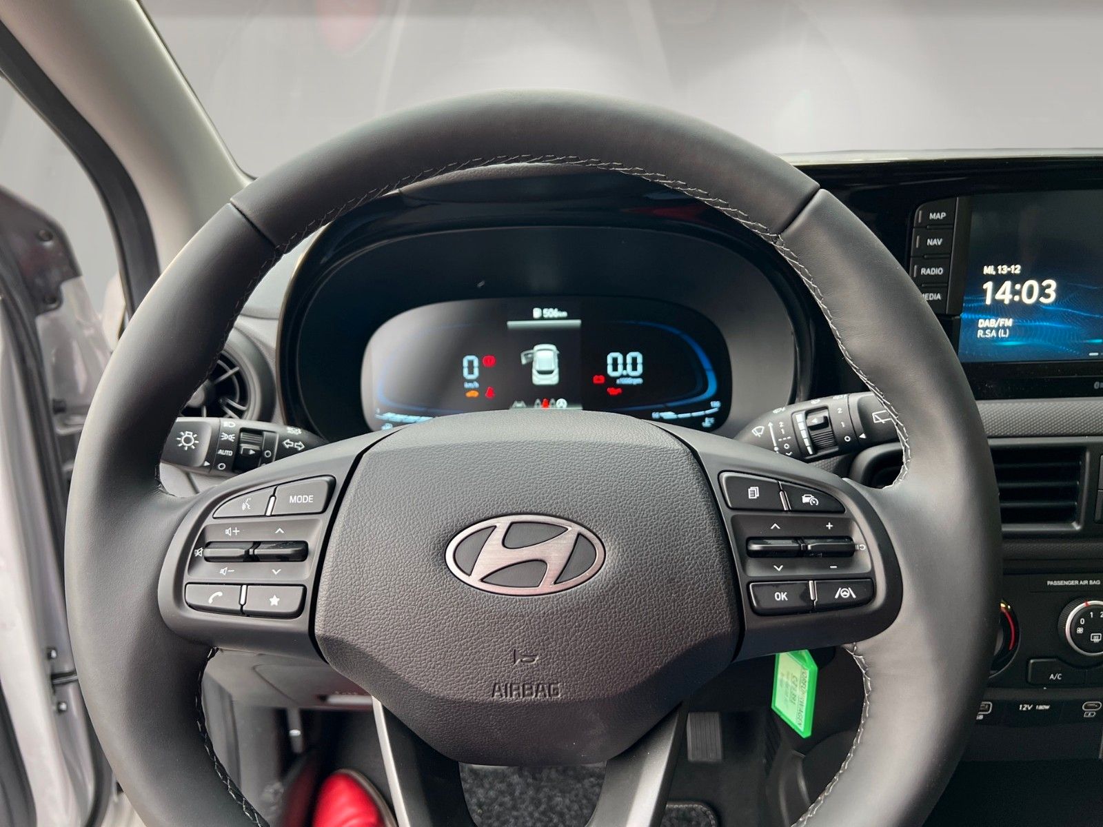 Fahrzeugabbildung Hyundai i10 Trend 1.0 Navi Lenkradheizung Rückfahrkamera