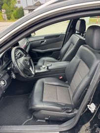 Mercedes E 220 - 10