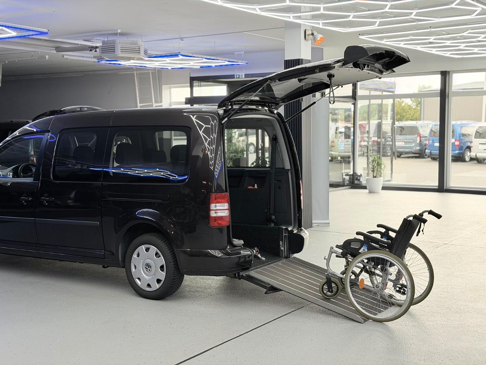 Volkswagen Caddy Maxi-DSG-Behindertengerecht-Rampe-1.Hand