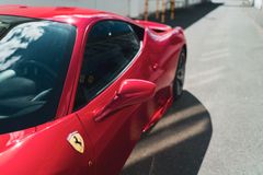 Fahrzeugabbildung Ferrari 458 Speciale *ROSSO FUOCO/CARBON/LIFT*