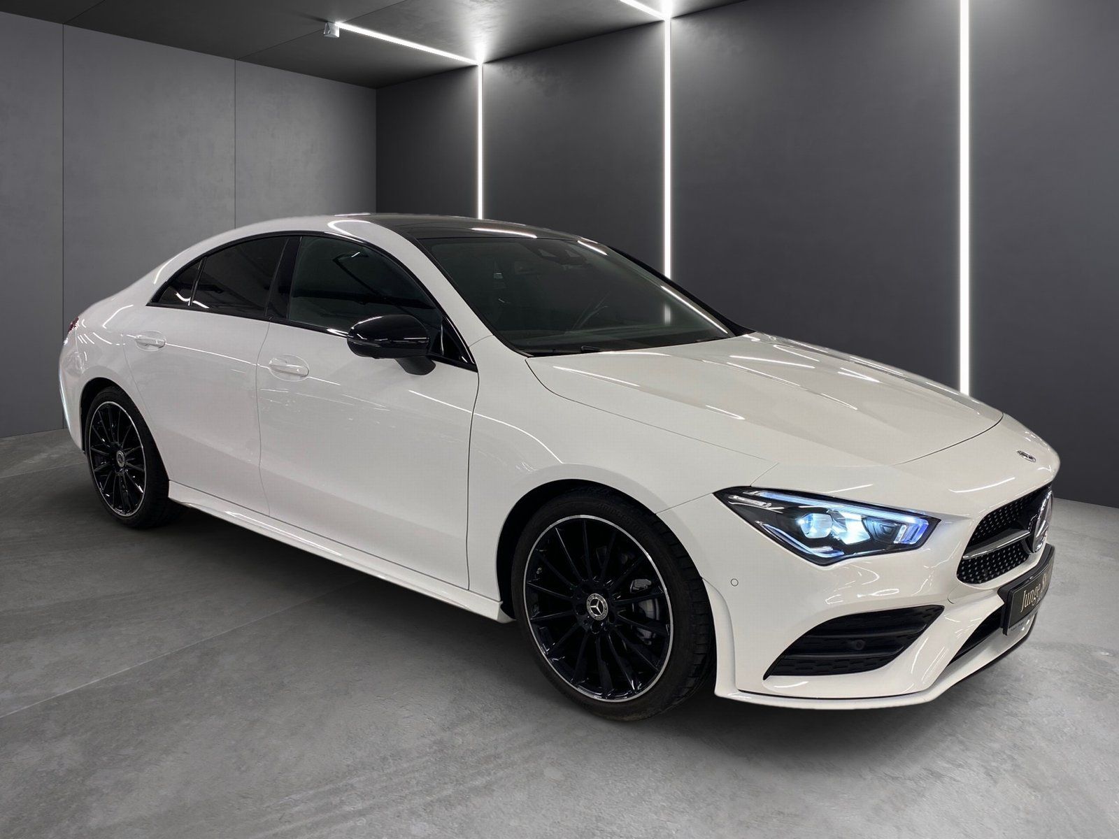 Fahrzeugabbildung Mercedes-Benz CLA 200 AMG *Pano*360°*LED*Totwink*Sound*Night*