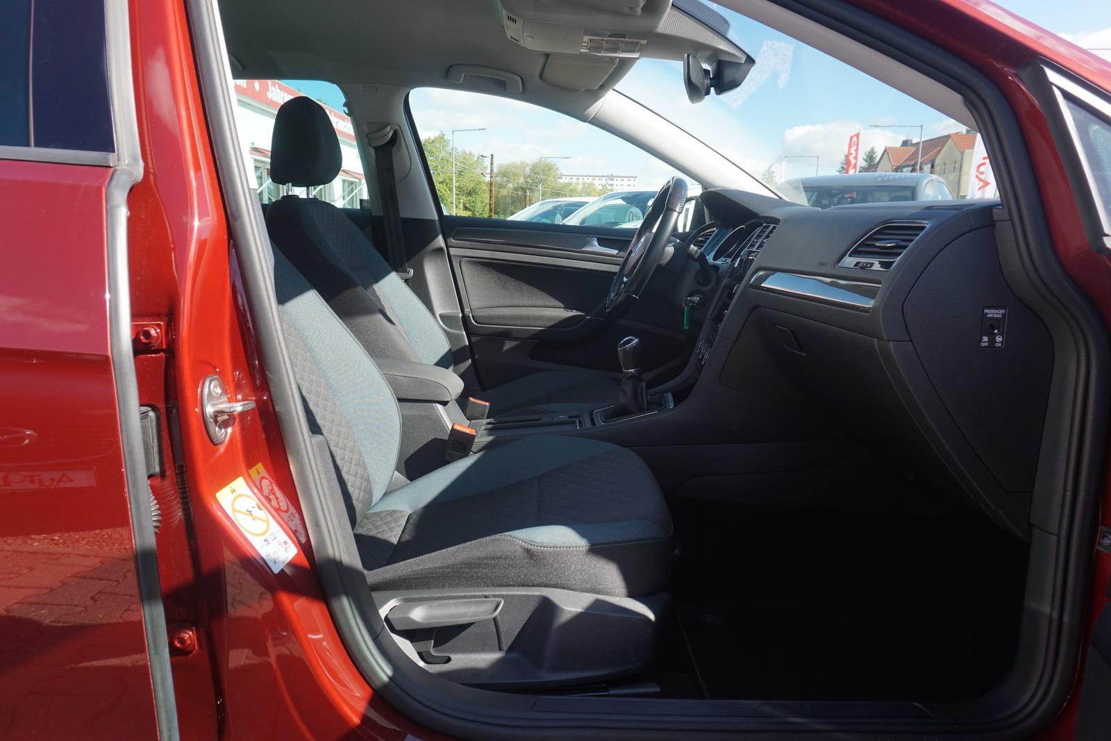 Volkswagen Golf VIII 1.5 TSI LED ACC Tempomat Totwinkel, миниатюра 12