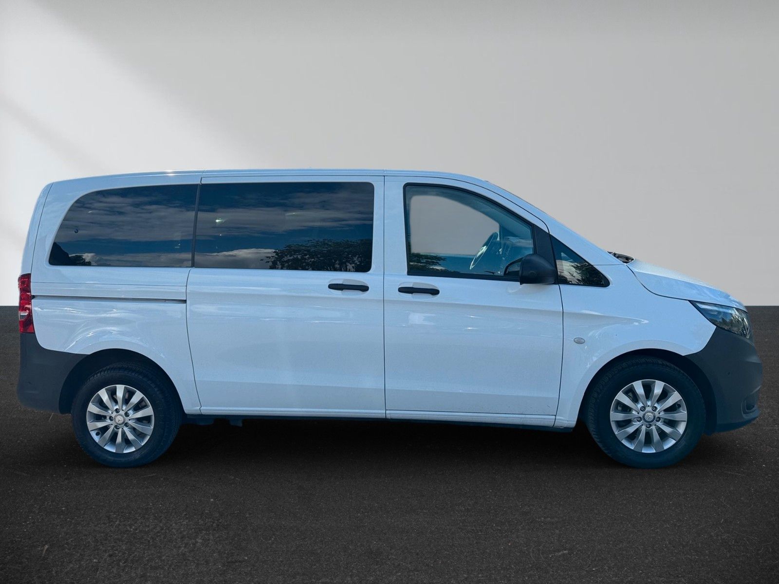 Mercedes-Benz Vito Tourer 114 kompakt Edition foto 3