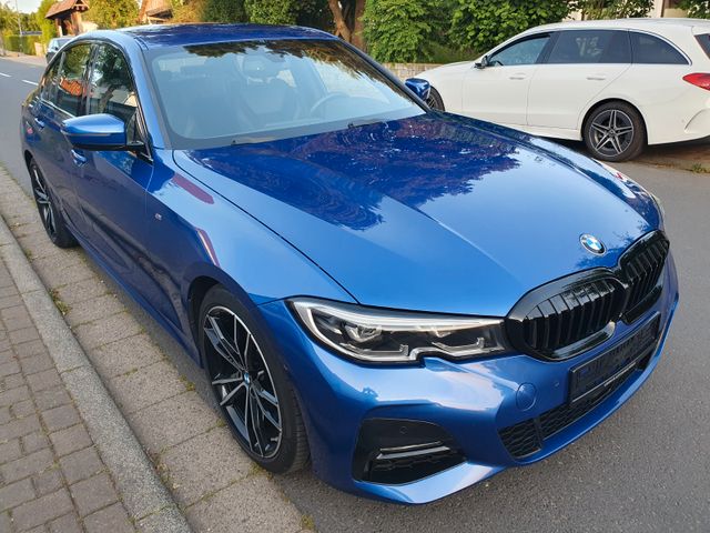 BMW 320d xDrive M Paket Automatik*19zoll*Navi *Leder