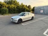 BMW e46 325xi 6-Zylinder 192PS Limousine A... - BMW 325 in Bielefeld