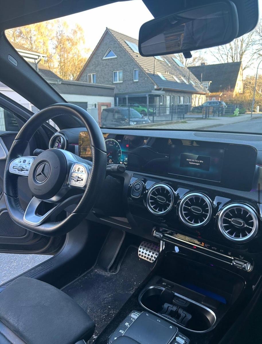 Mercedes-Benz A 250 e DCT Progressive