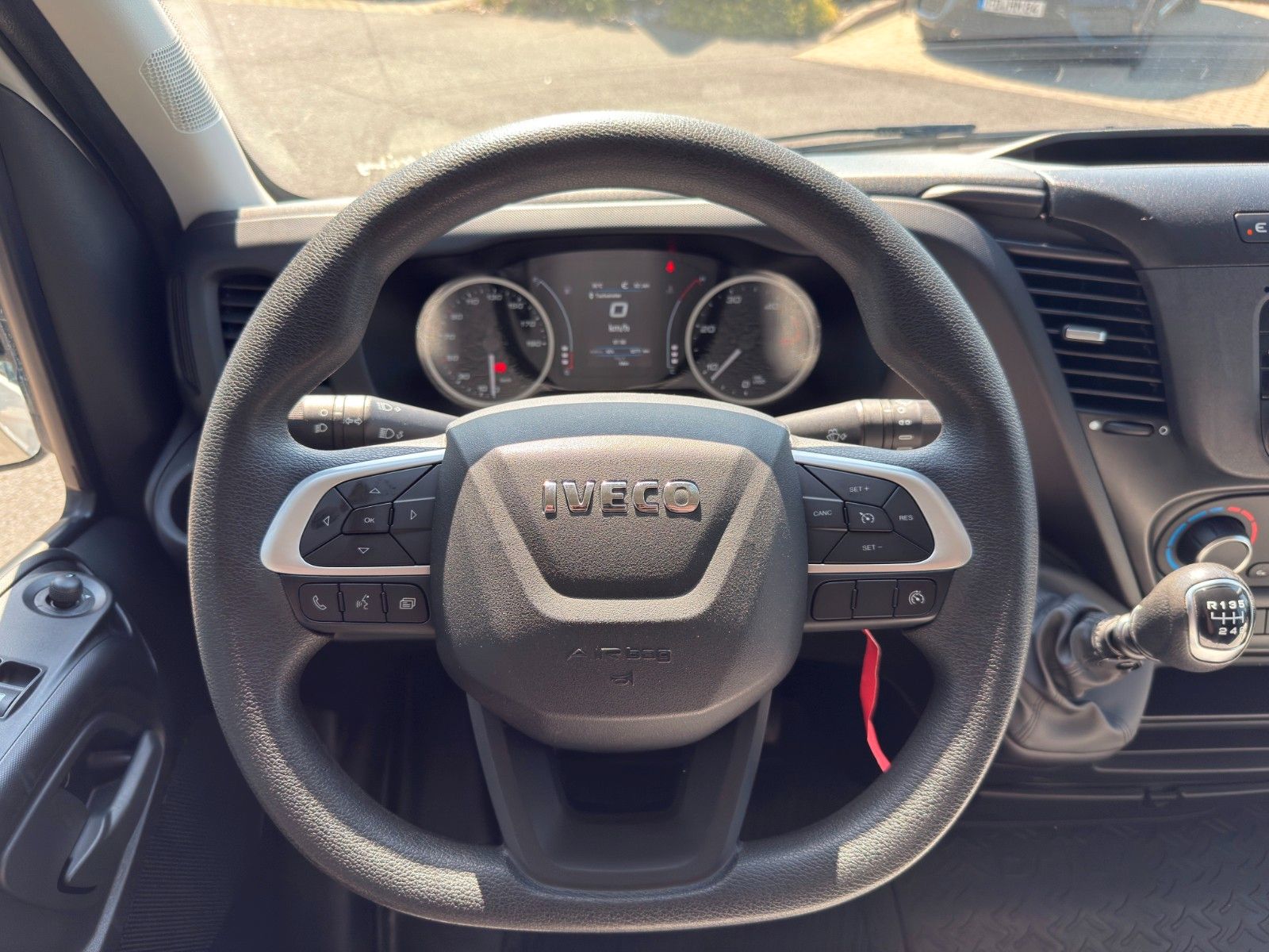 Fahrzeugabbildung Iveco Iveco Daily 35S14 *R3.520mm*AHK*Kamera*