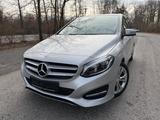 Mercedes-Benz B 200 Urban Automatik 1.Hand orig.35tkm - gebrauchte Mercedes-Benz B 200 aus dem Jahr 2015