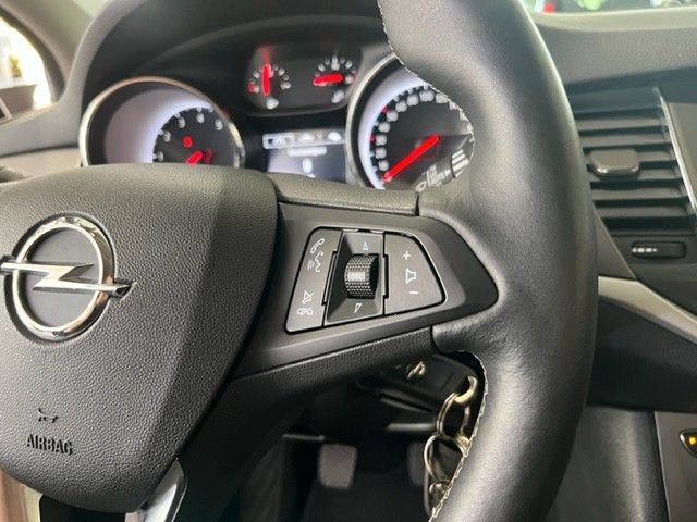 Fahrzeugabbildung Opel Astra Lim. 1.0 EDITION NAVI/PDC/WINTER/NEBEL/LED