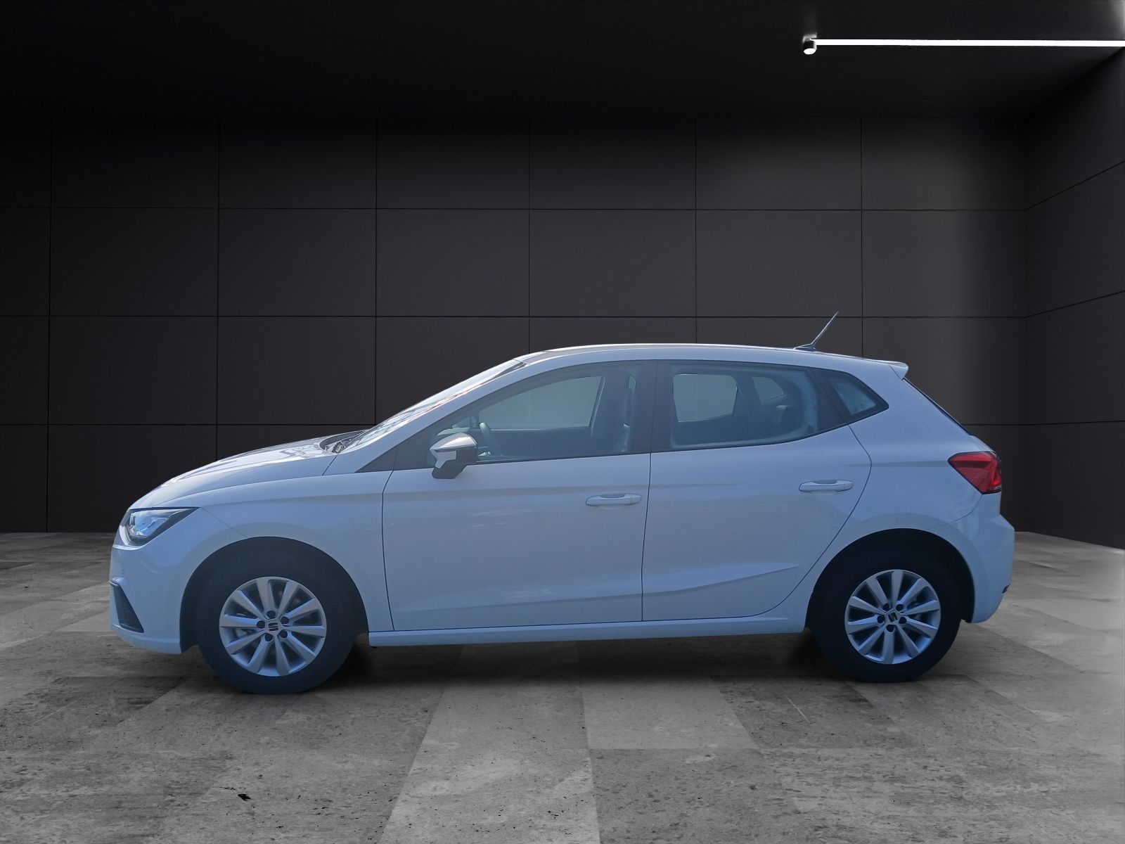 Fahrzeugabbildung SEAT Ibiza TSI Style LED Navi Climatronic AID GRA RFK