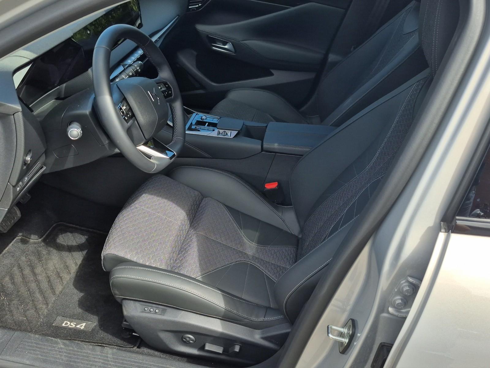 DS Automobiles DS 4 Pallas 130HDI 130BlueHDI + DAB + LED+