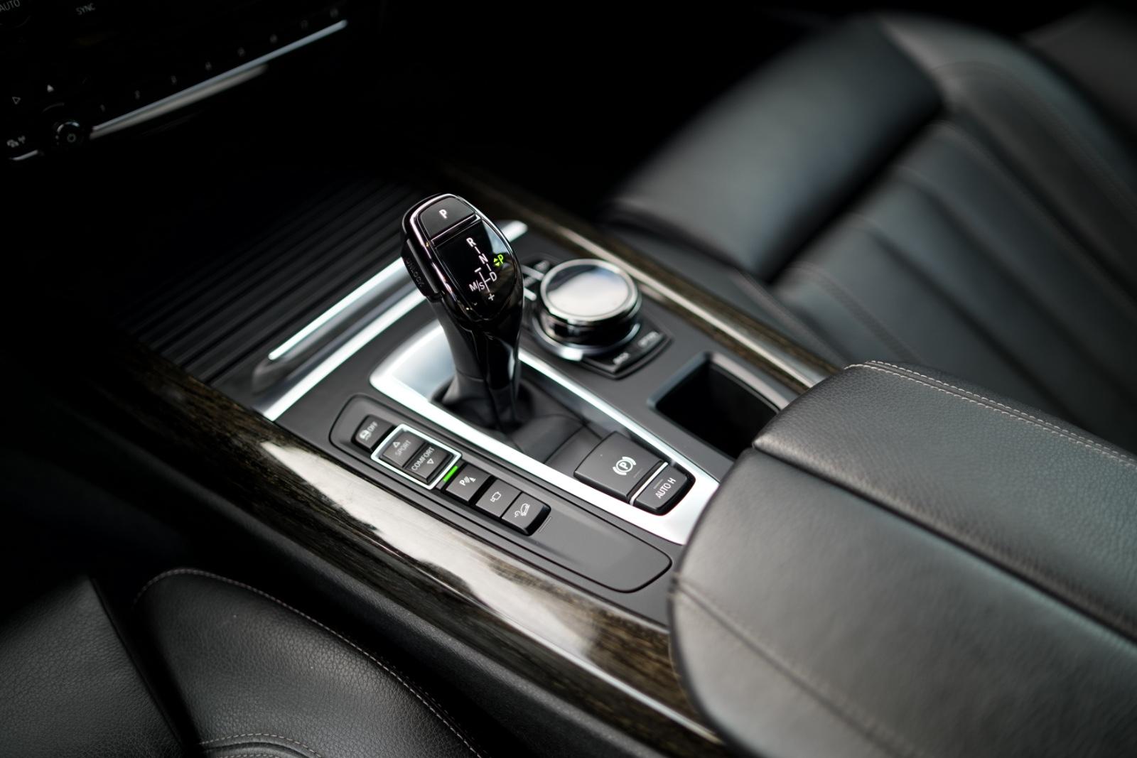BMW X5 xDrive 50i Bang&Olufsen HUD Softclose AHK