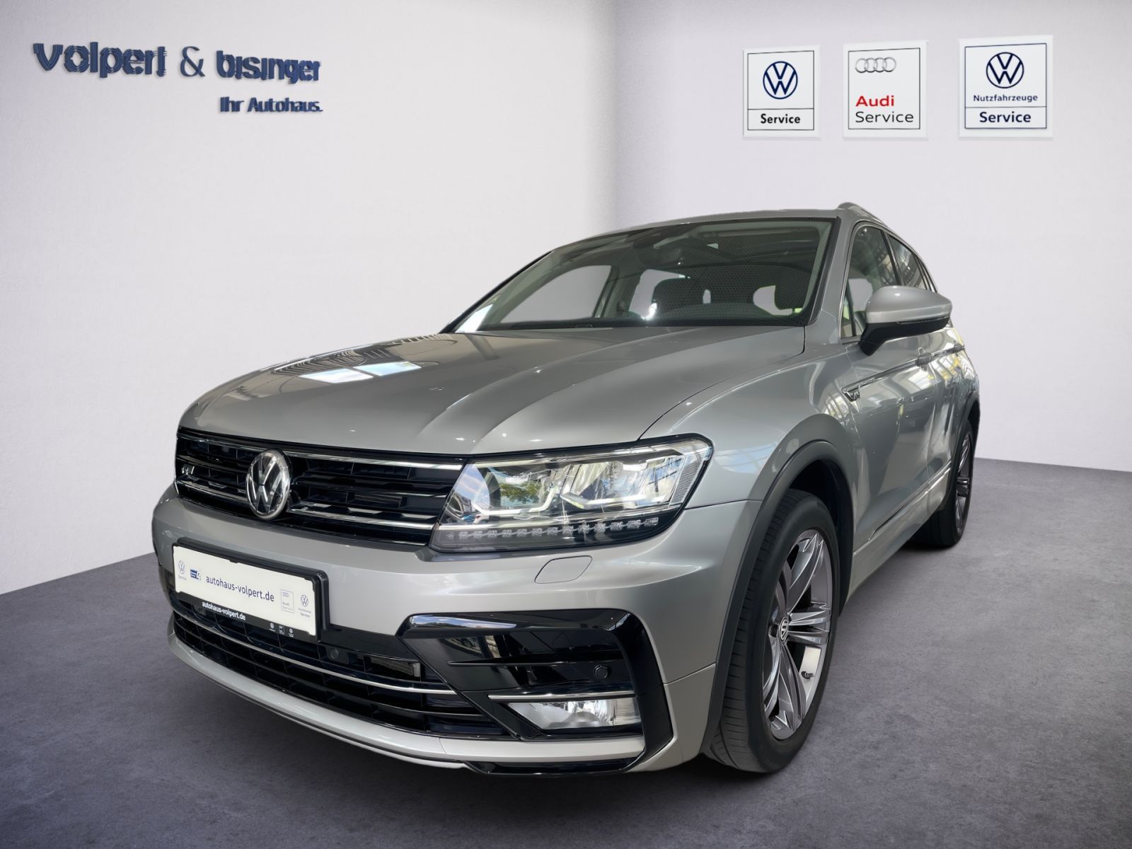 VW Tiguan – Tiguan Highline R-Line  2,0 l TSI 4Mot. DSG*Pano Fahrzeugbild