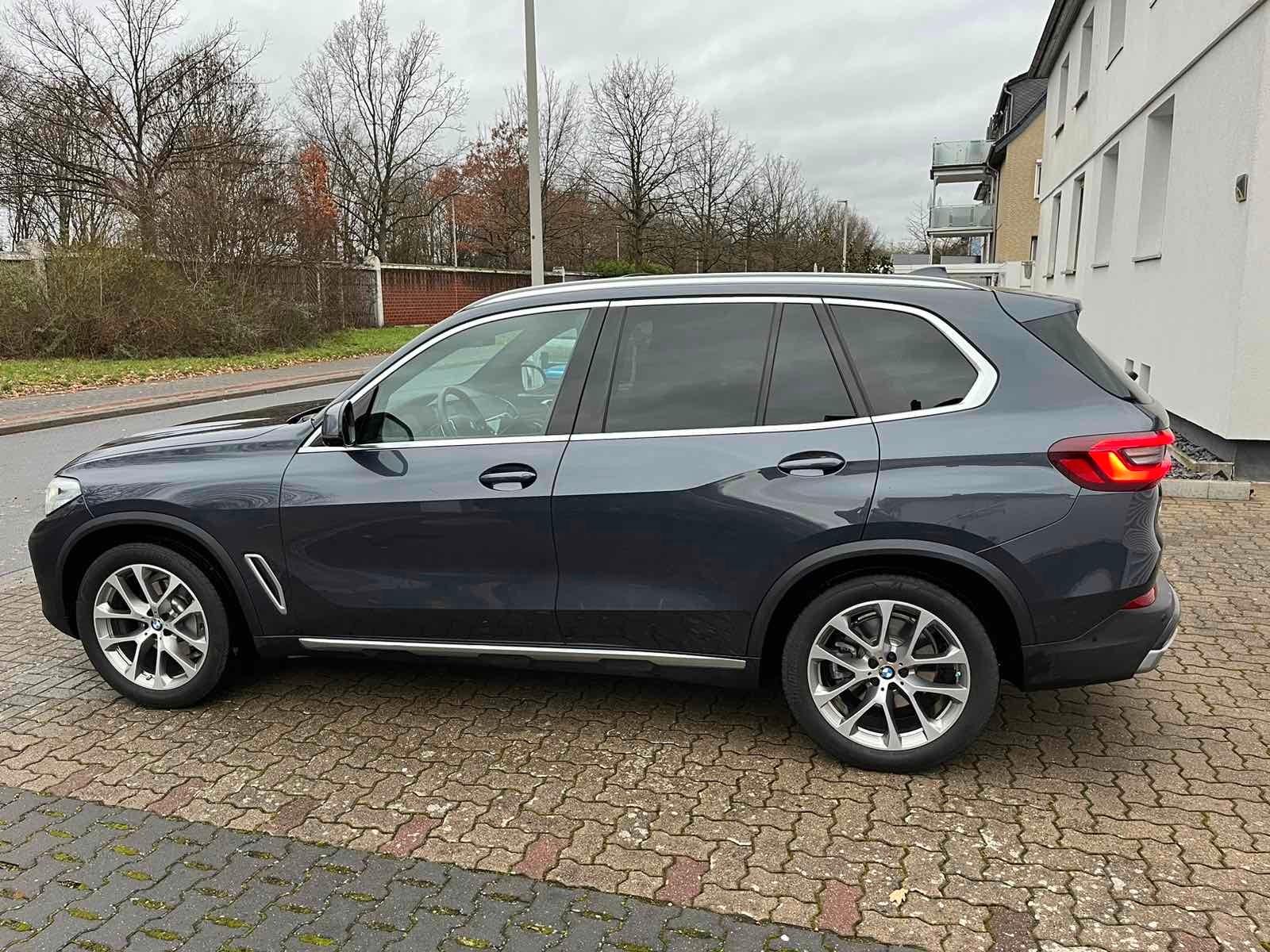 BMW X5 xDrive40i Vollausstattung