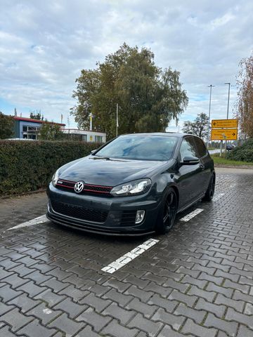 Volkswagen Golf 2.0 TSI DSG GTI GTI