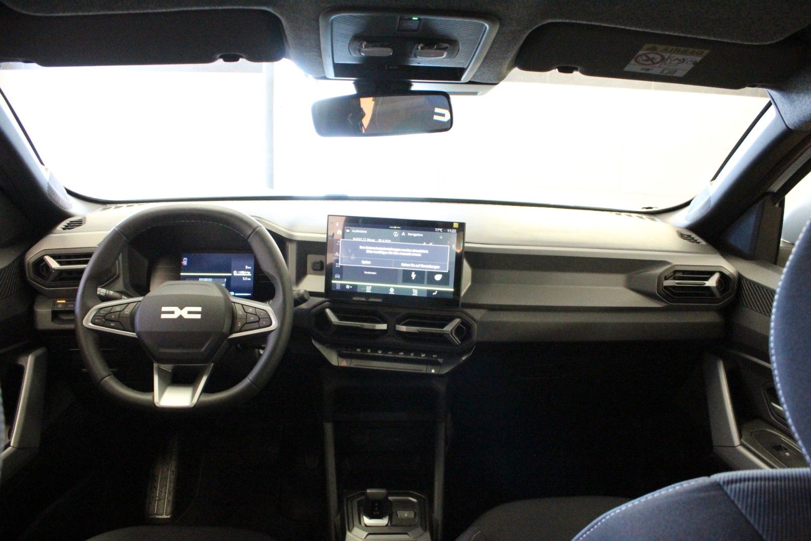 Fahrzeugabbildung Dacia Duster Hybrid 155 Expression *Winterpaket* MY26